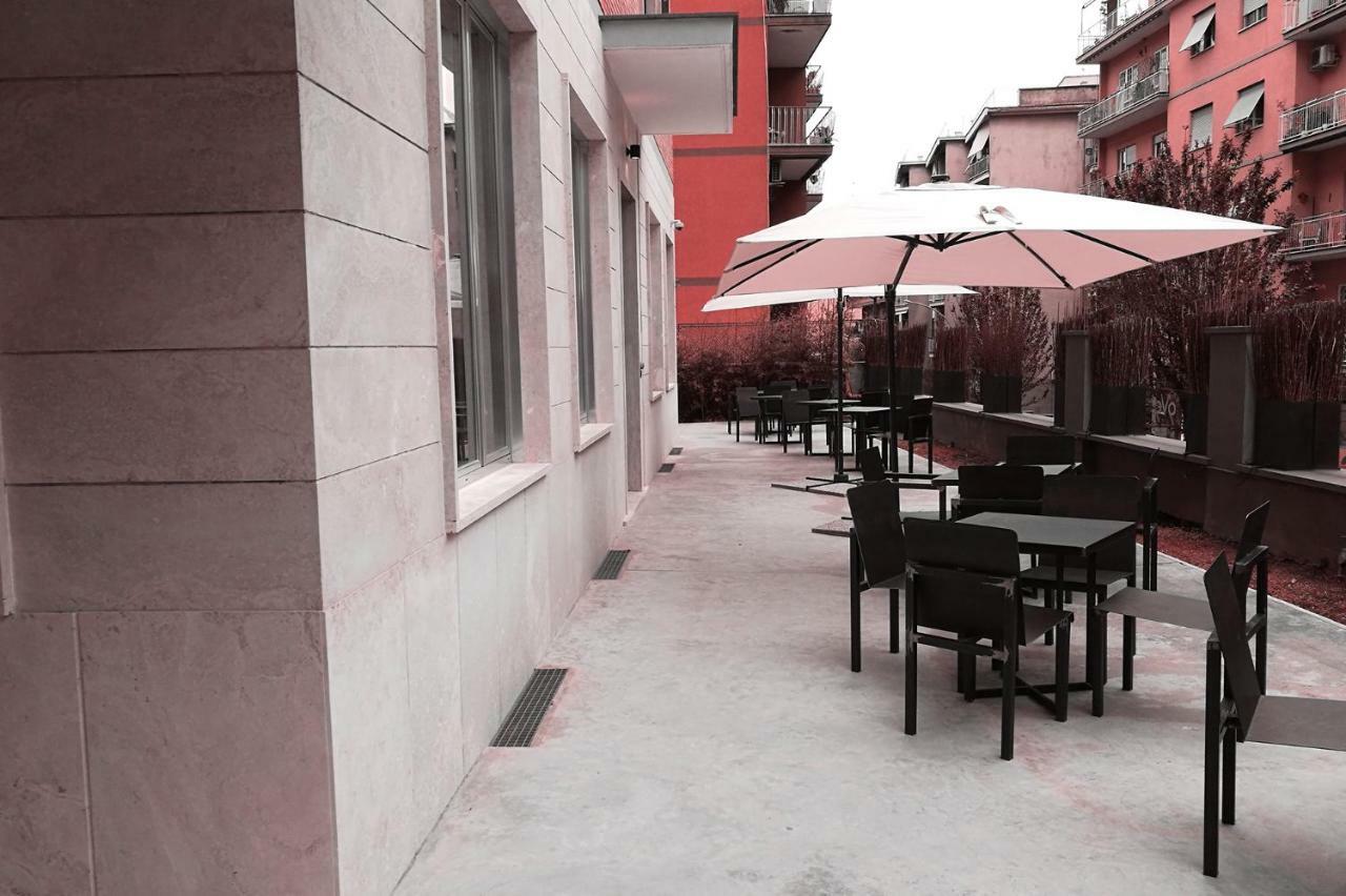 Hotel V99